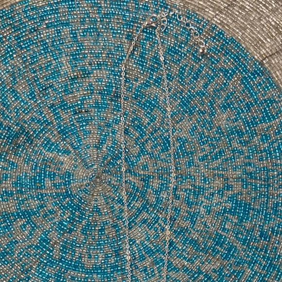 NWOT Silver & Silver Druzy Necklace - Picture 2 of 2